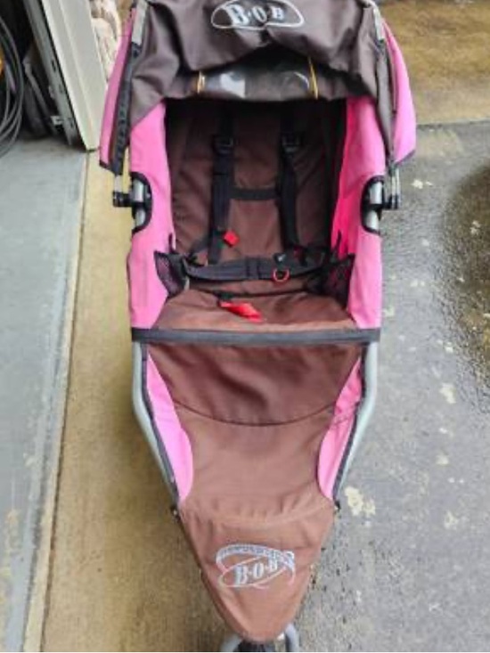 Bob Revolution Brown and Pink Jogging Stroller - Picture 7 of 9